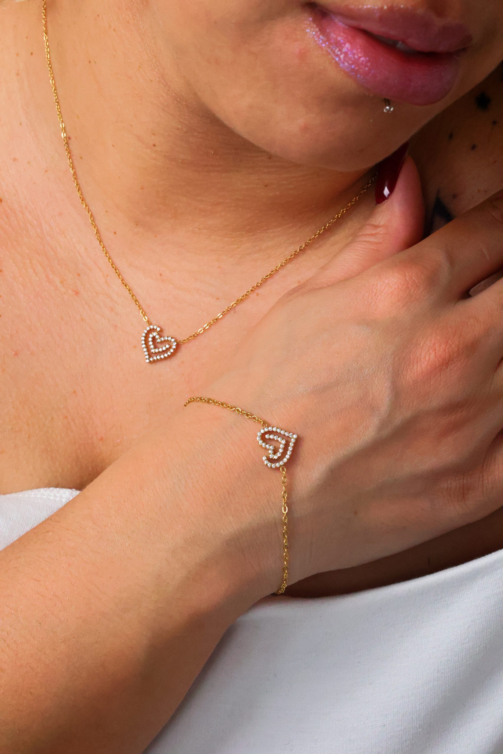 Parure Cœur Cristal 4 Pièces collier, bracelet, bague et boucles d'oreilles